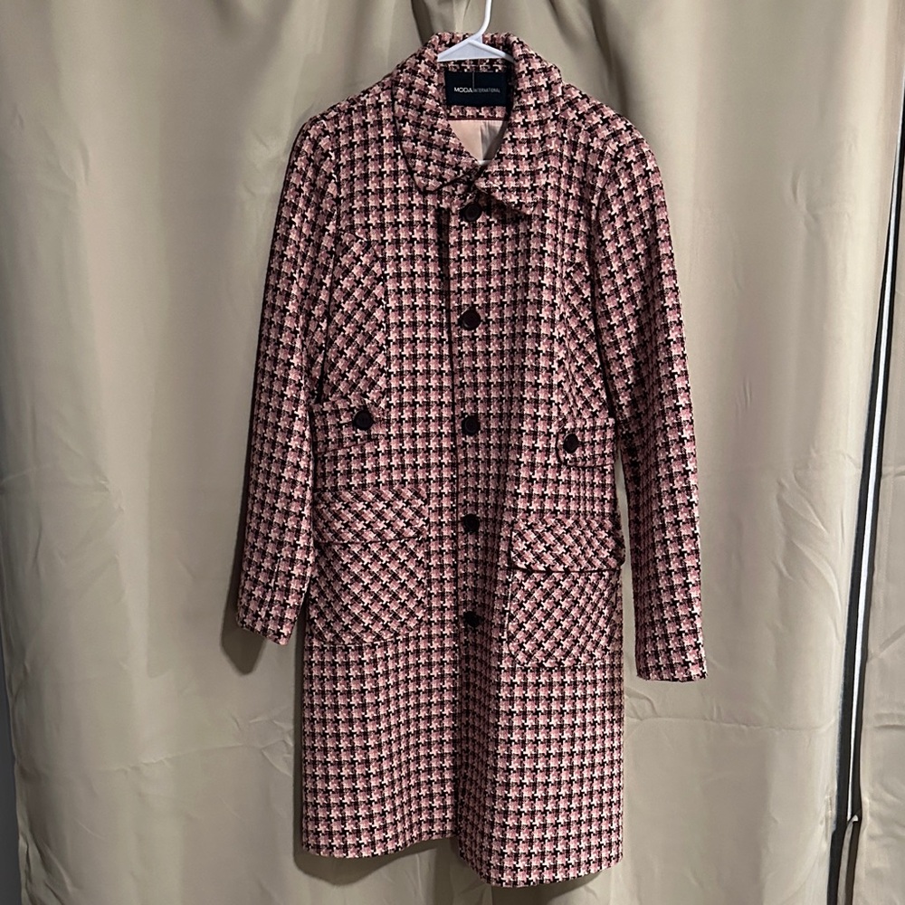 Women's Pink Houndstooth Coat - peacoat style